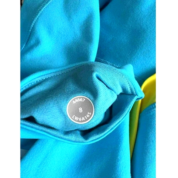 ๐Lululemon Amped Crop ๐Spry Blue / Sizzle ๐ป/ Love Red๐ - Picture 4 of 6